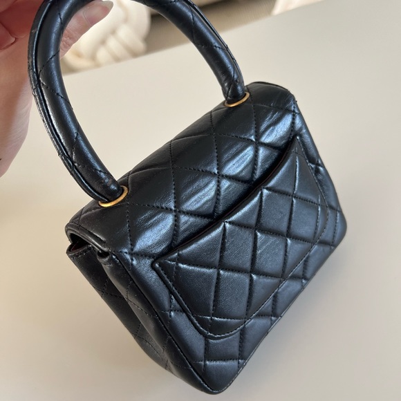❌SOLD❌Vintage Chanel Mini Kelly Top Handle Bag - Picture 14 of 15